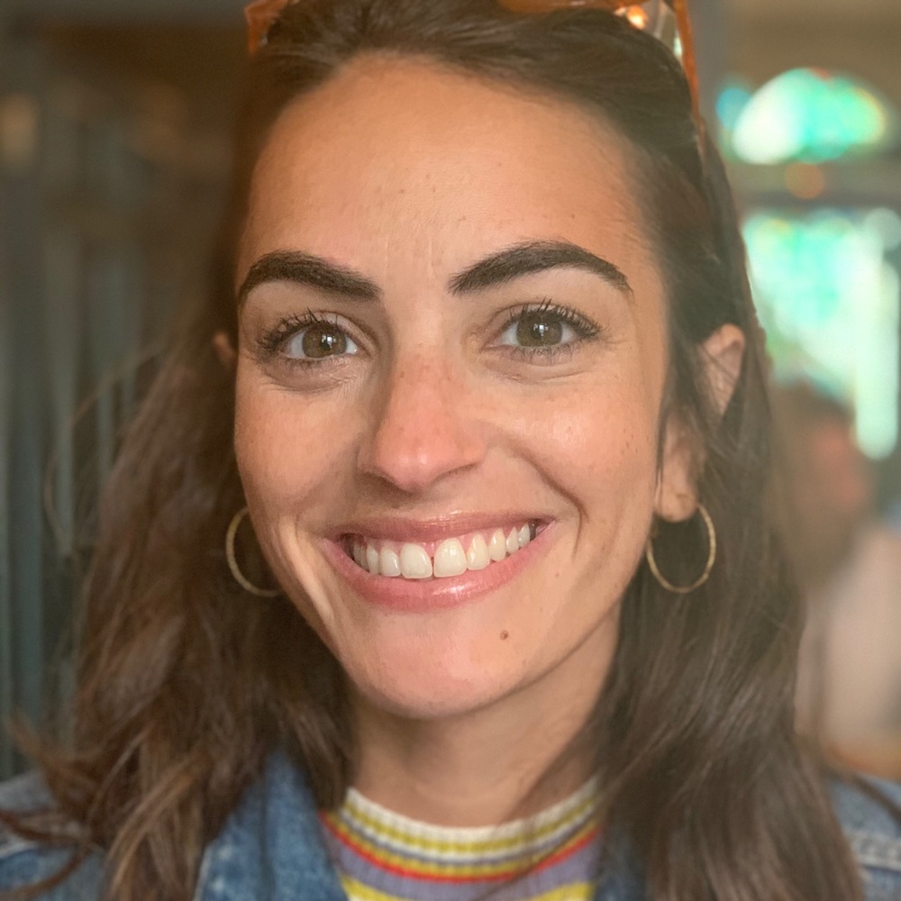 Meet your Posher, Alexandra